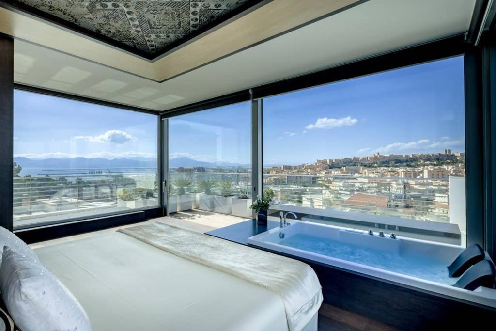 Luxury Panoramic Suite In Cagliari Kültér fotó